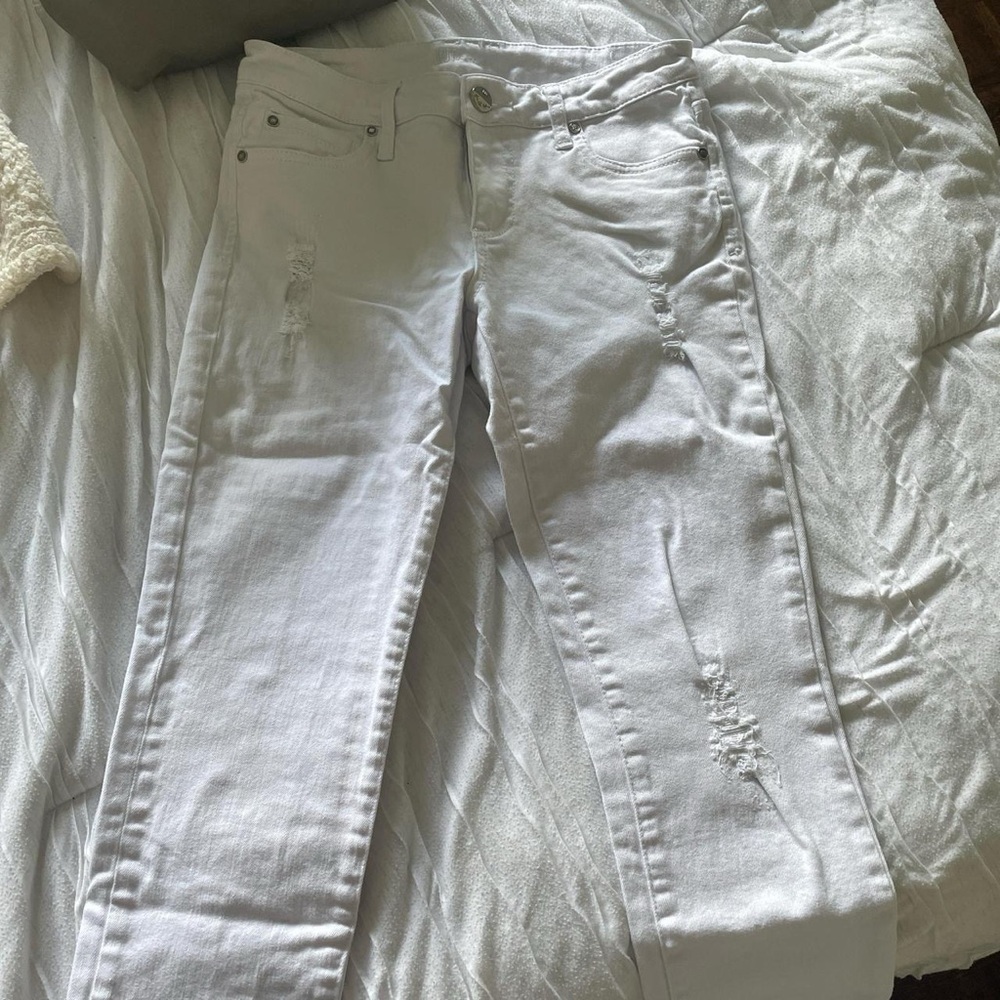 Kut from the Kloth White Distressed Skinny Jeans